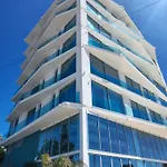 Seasons * Durrës