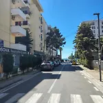 Seasons * Durrës