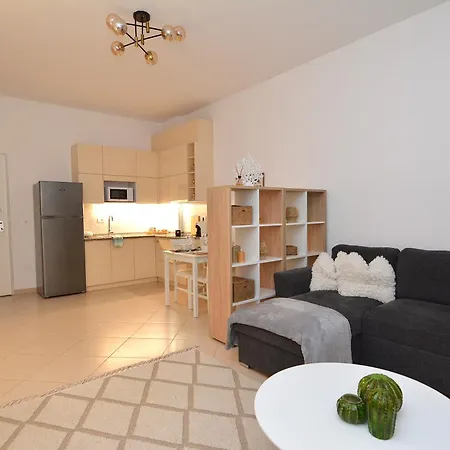Seasons Apartamento Durrës